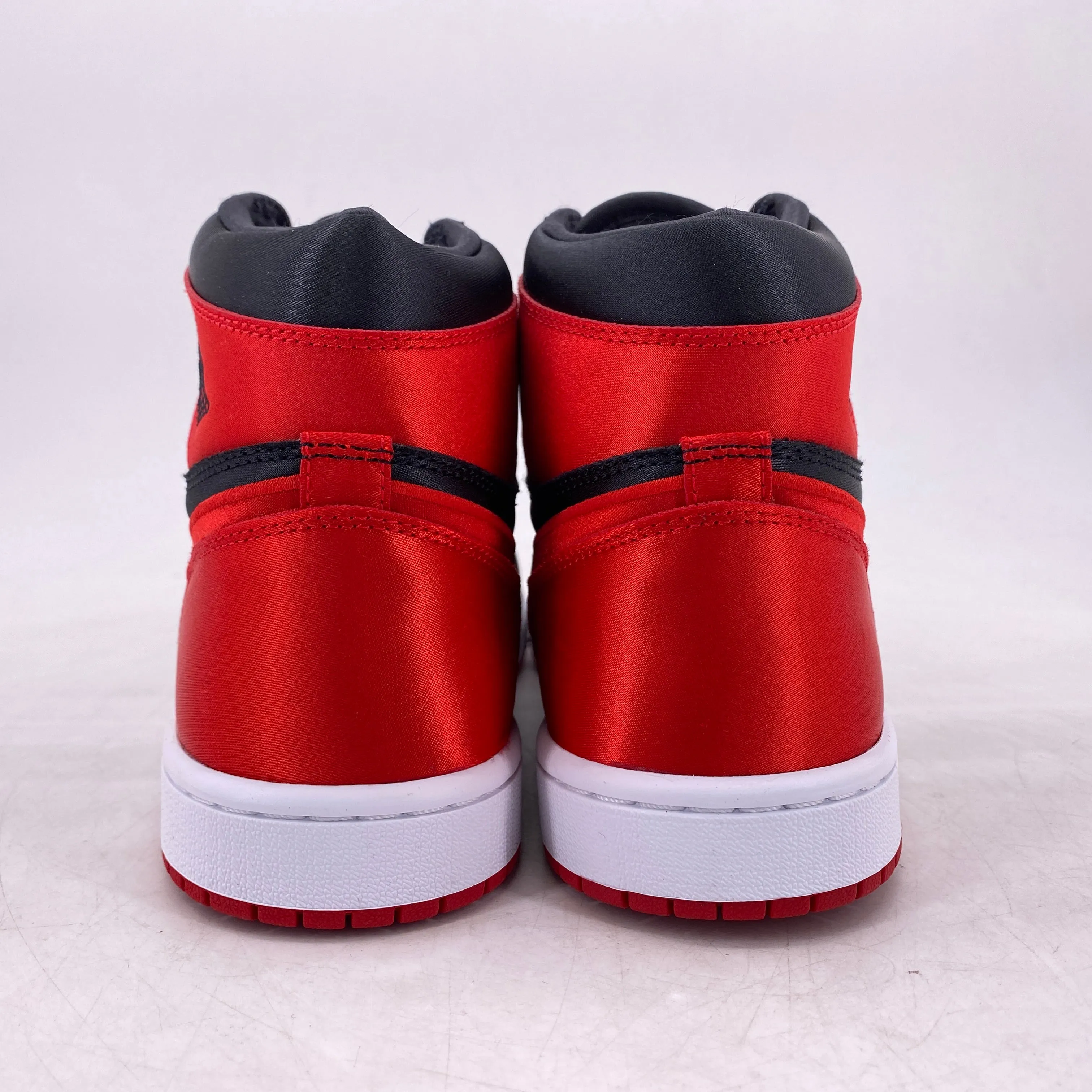 Air Jordan (W) 1 Retro High OG "Satin Bred" 2023 New Size 9.5W