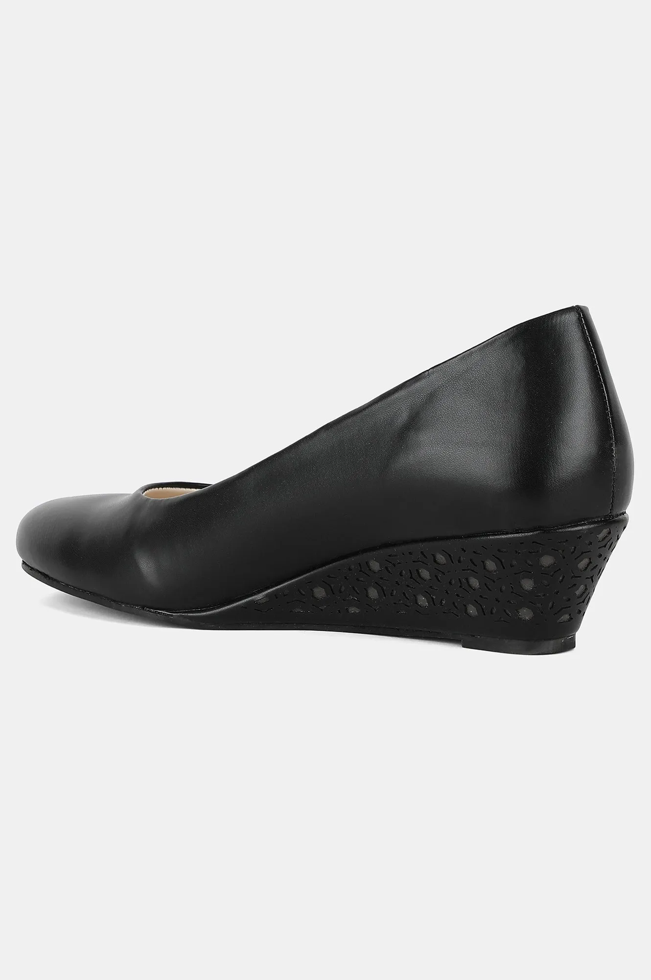 Aurelia Black Round Toe Laser Cut Wedge - ZCory
