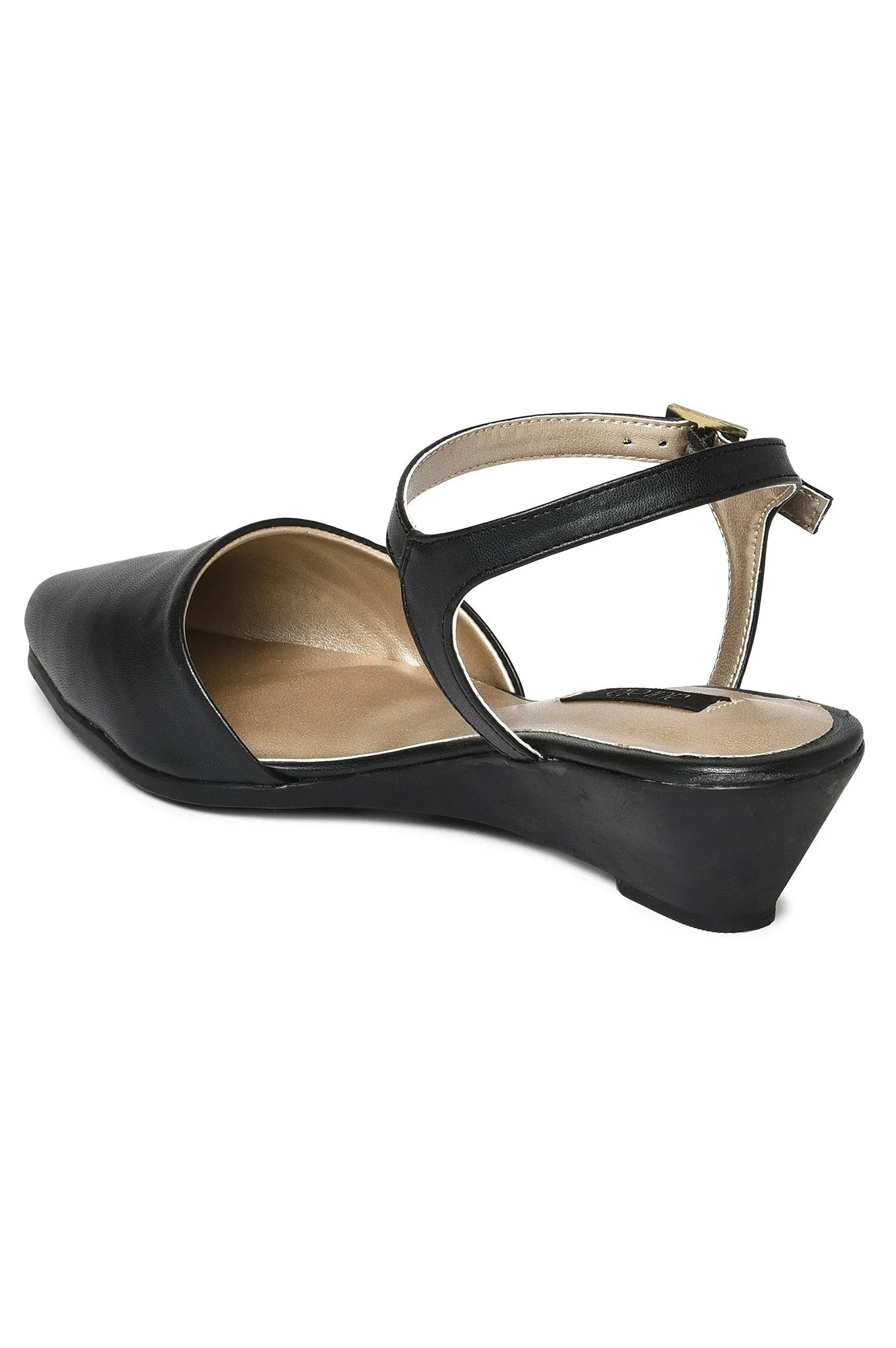 Aurelia Solid Black Pointed Wedge