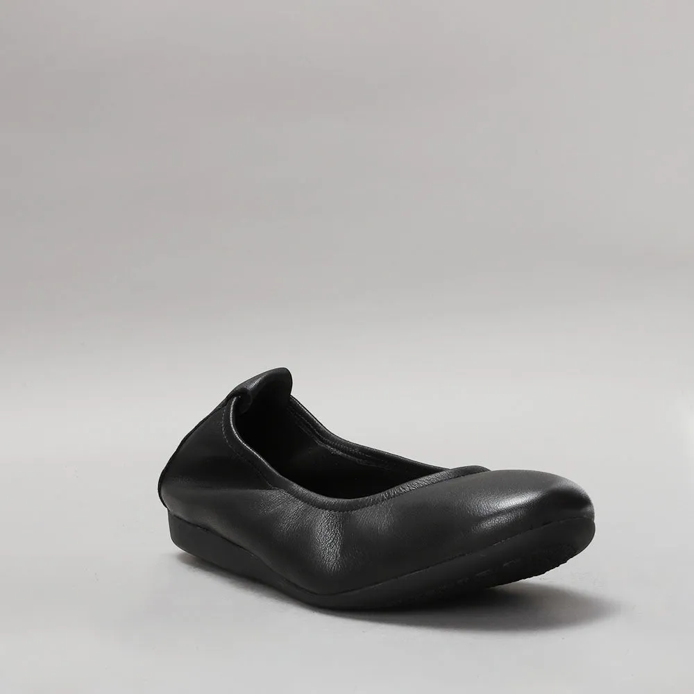 Barbie - Black/Black Sole