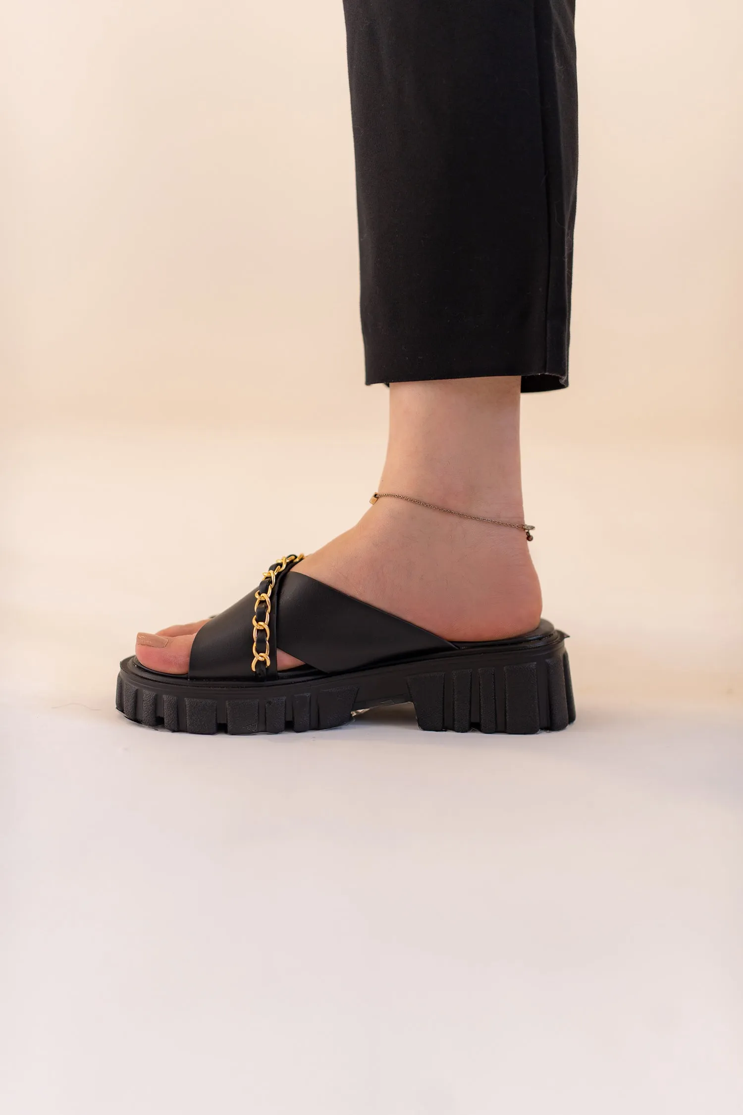 Black Chunky Flats