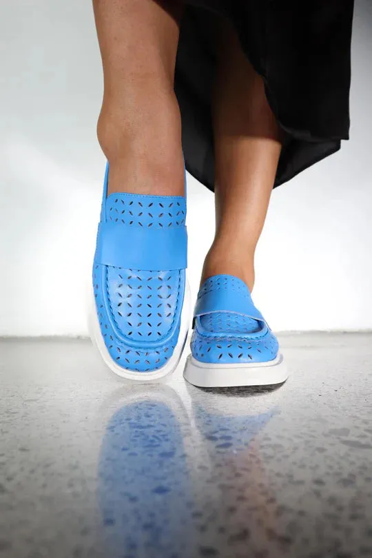 Calypso - Periwinkle Blue