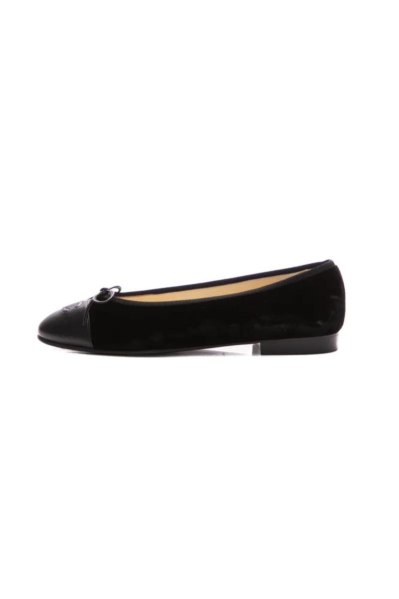 Cap Toe CC Ballet Flats - Size 39