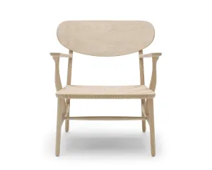 CH22 Lounge Chair