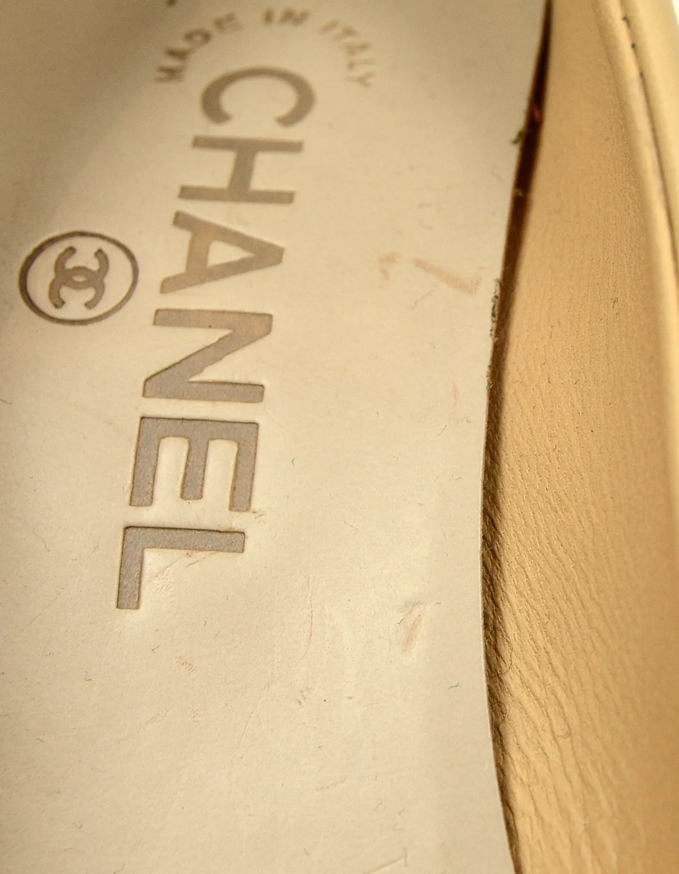 Chanel Beige/Black Leather Hidden Platform CC Heels sz 37