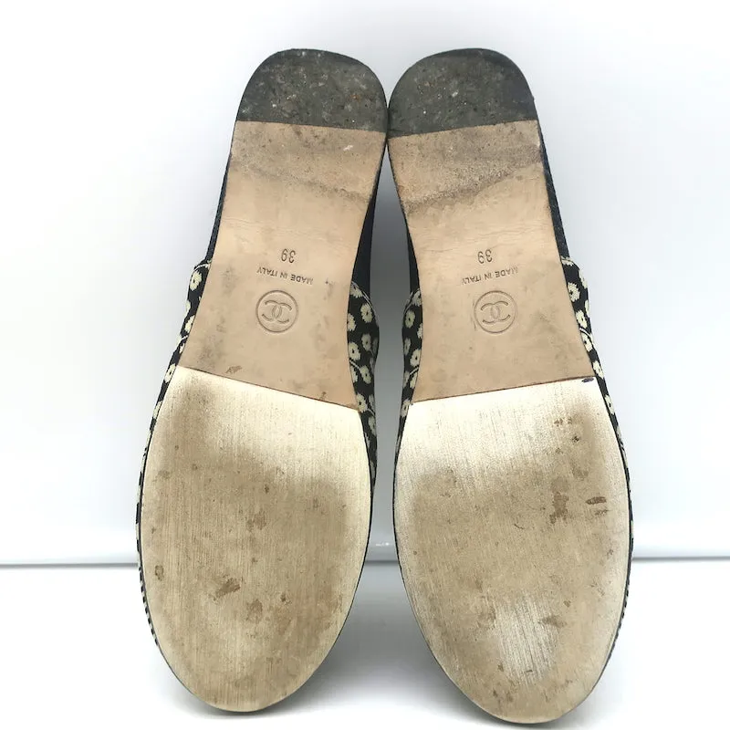 Chanel Camellia Ballet Flats Navy/Cream Mixed Knit Size 39