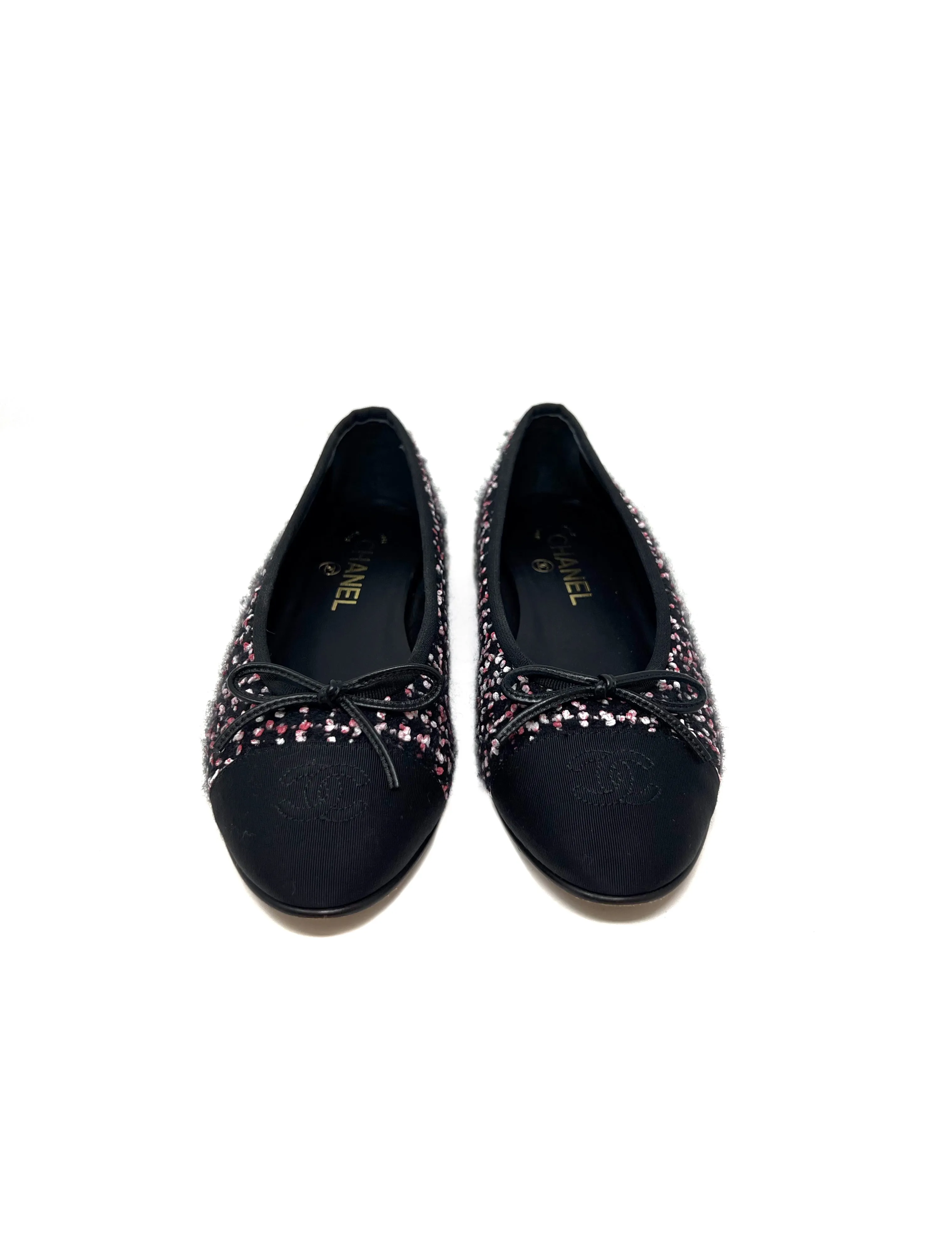Chanel W Shoe Size 38 '22K Tweed & Grosgrain Cap Toe Ballet Flat