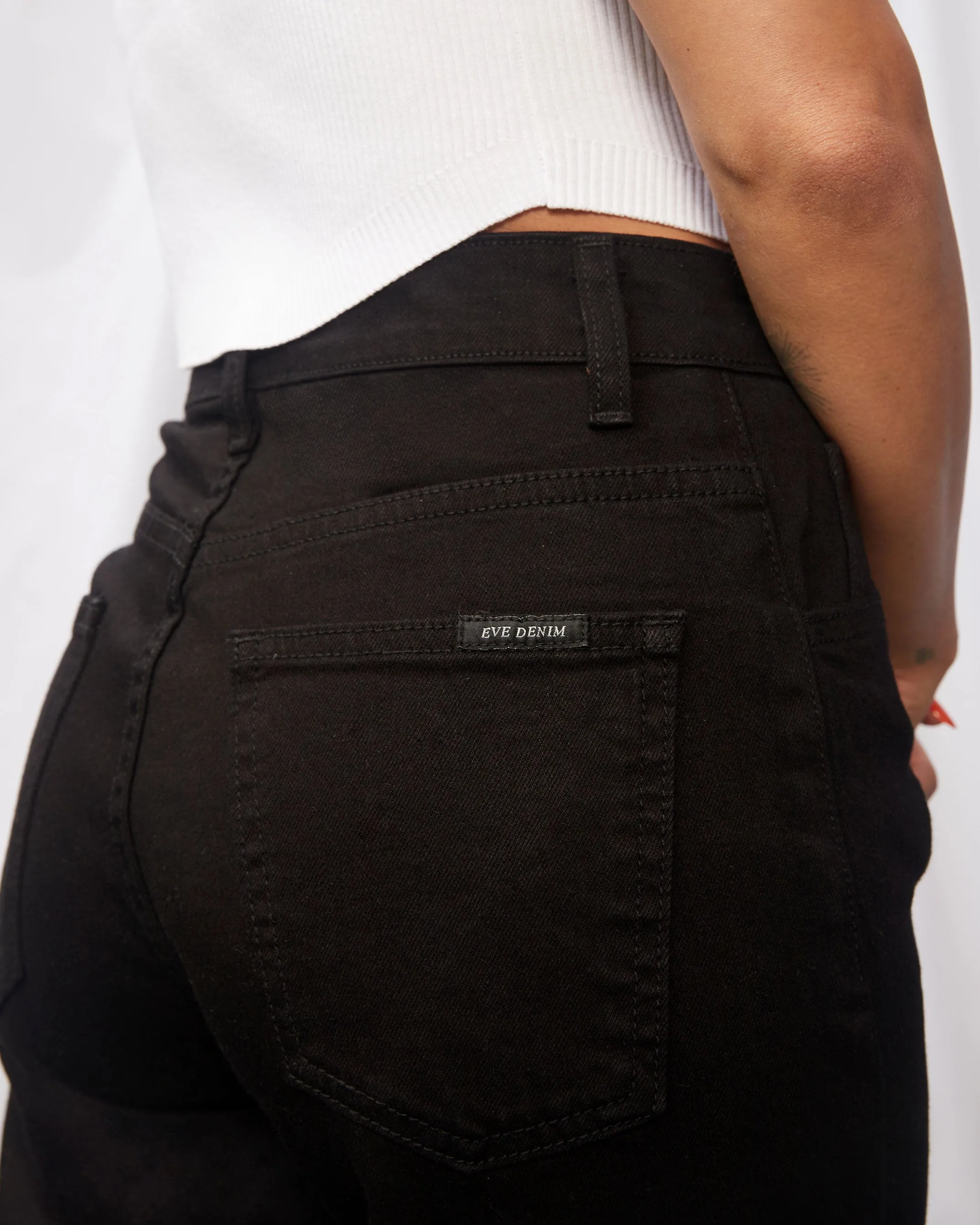Charlotte Culotte in Noir