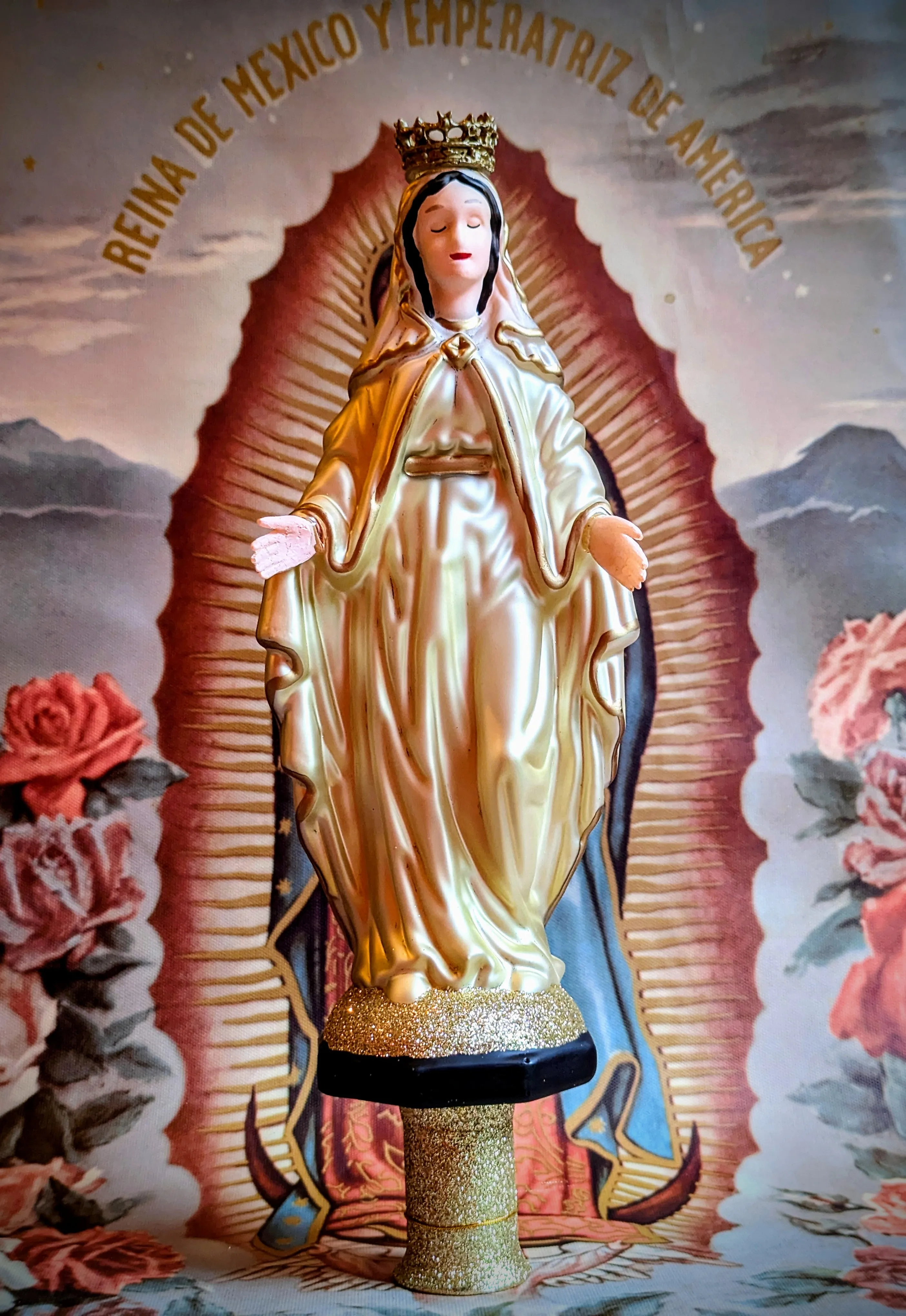 Divine Virgin topper