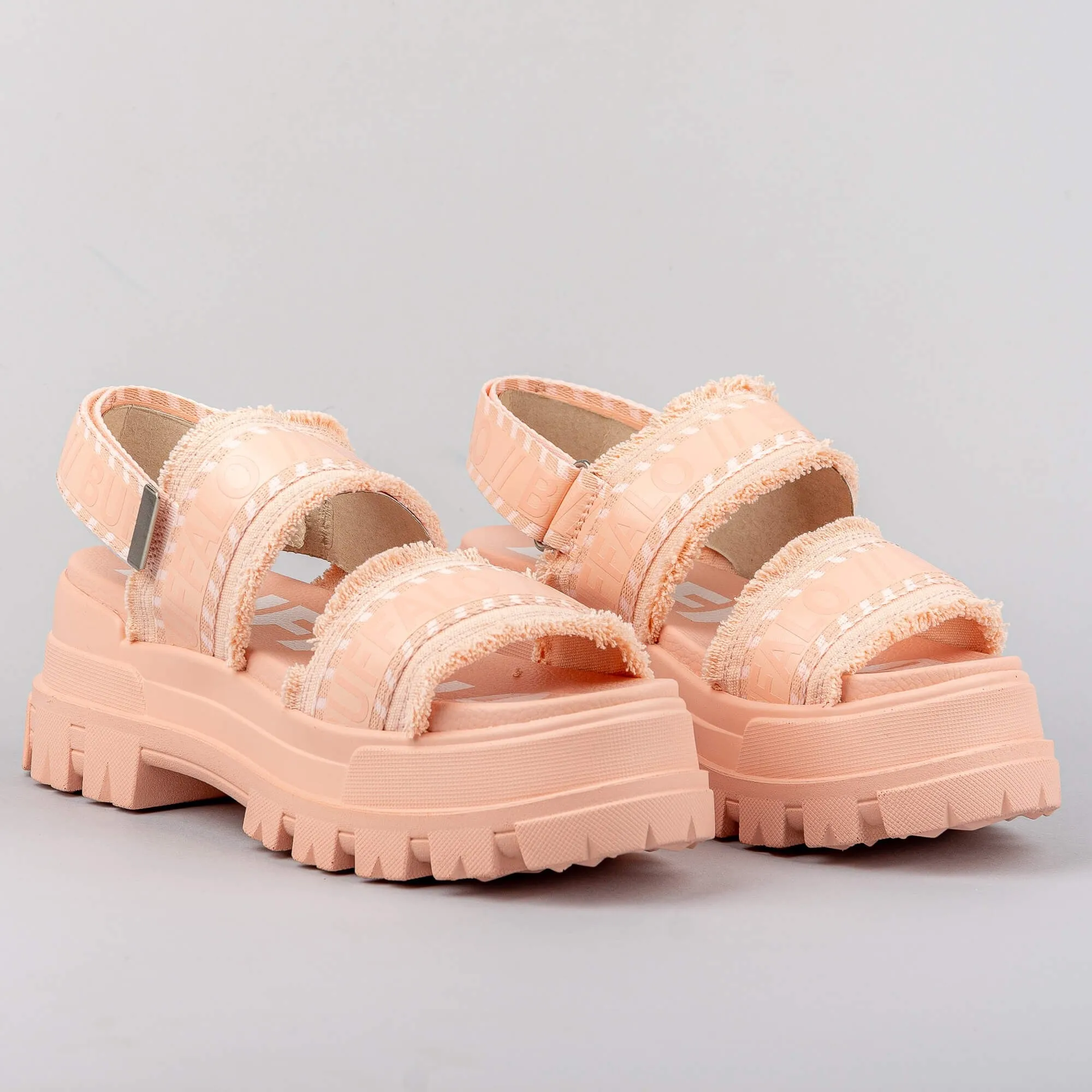 Dámske sandále Buffalo Sandal Platform Aspha Str Rose
