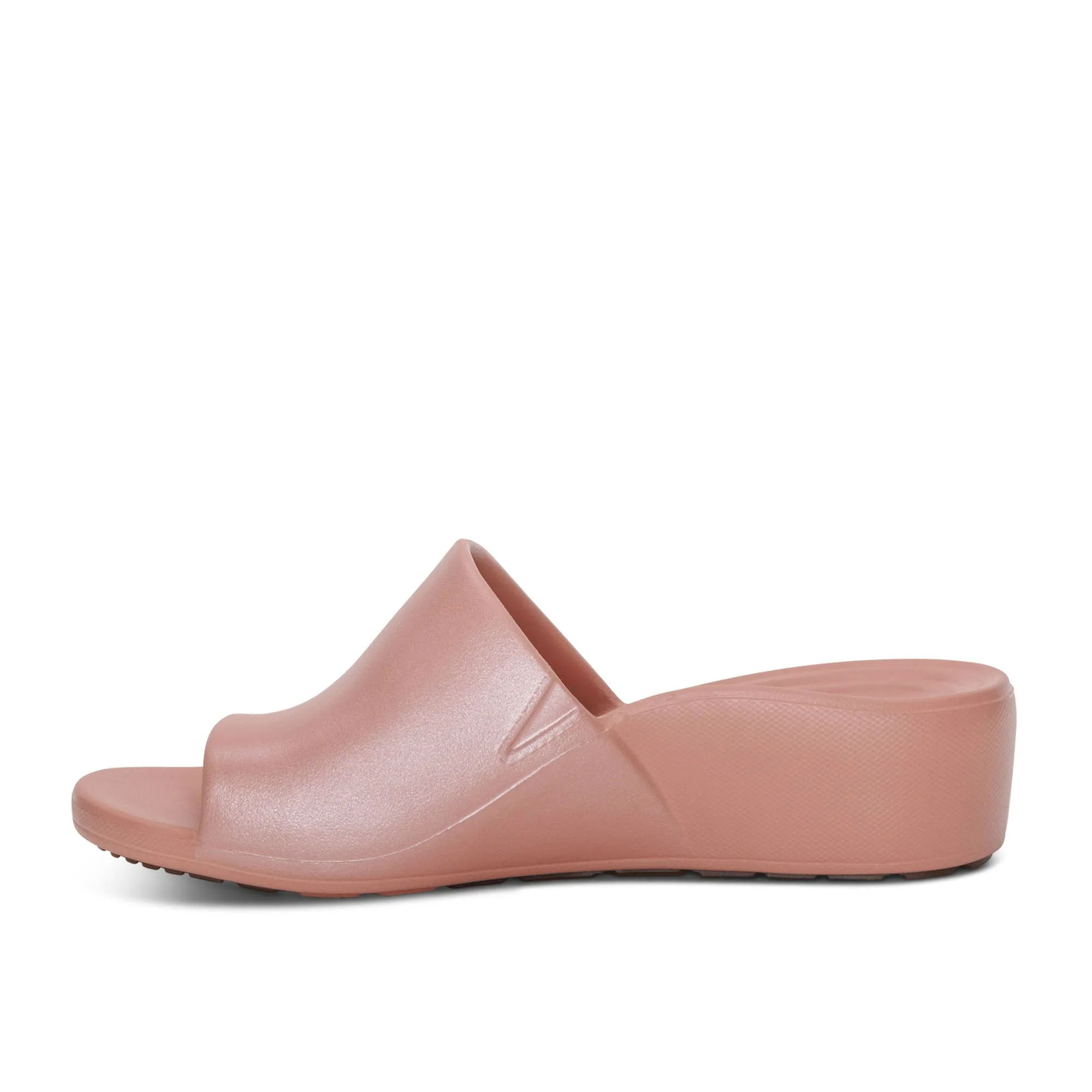 Jamie Wedge Womens Blush Shimmer