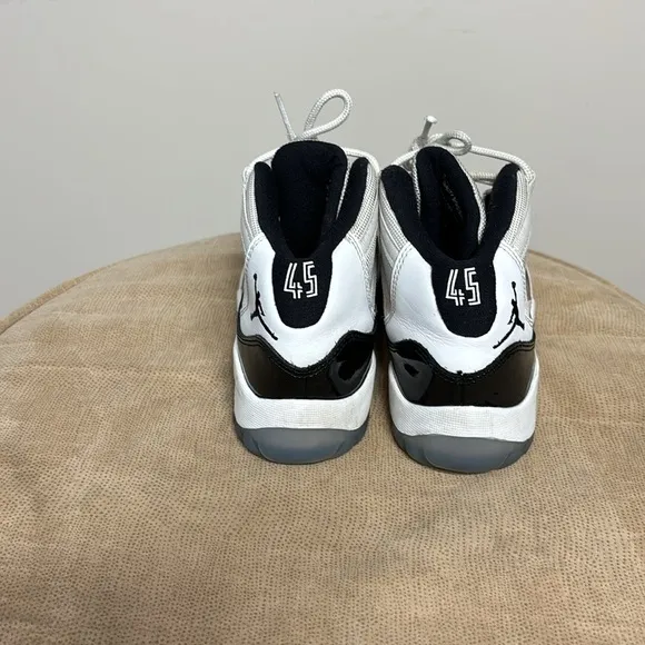 Jordan Retro 11 Concord GS 378033-100
