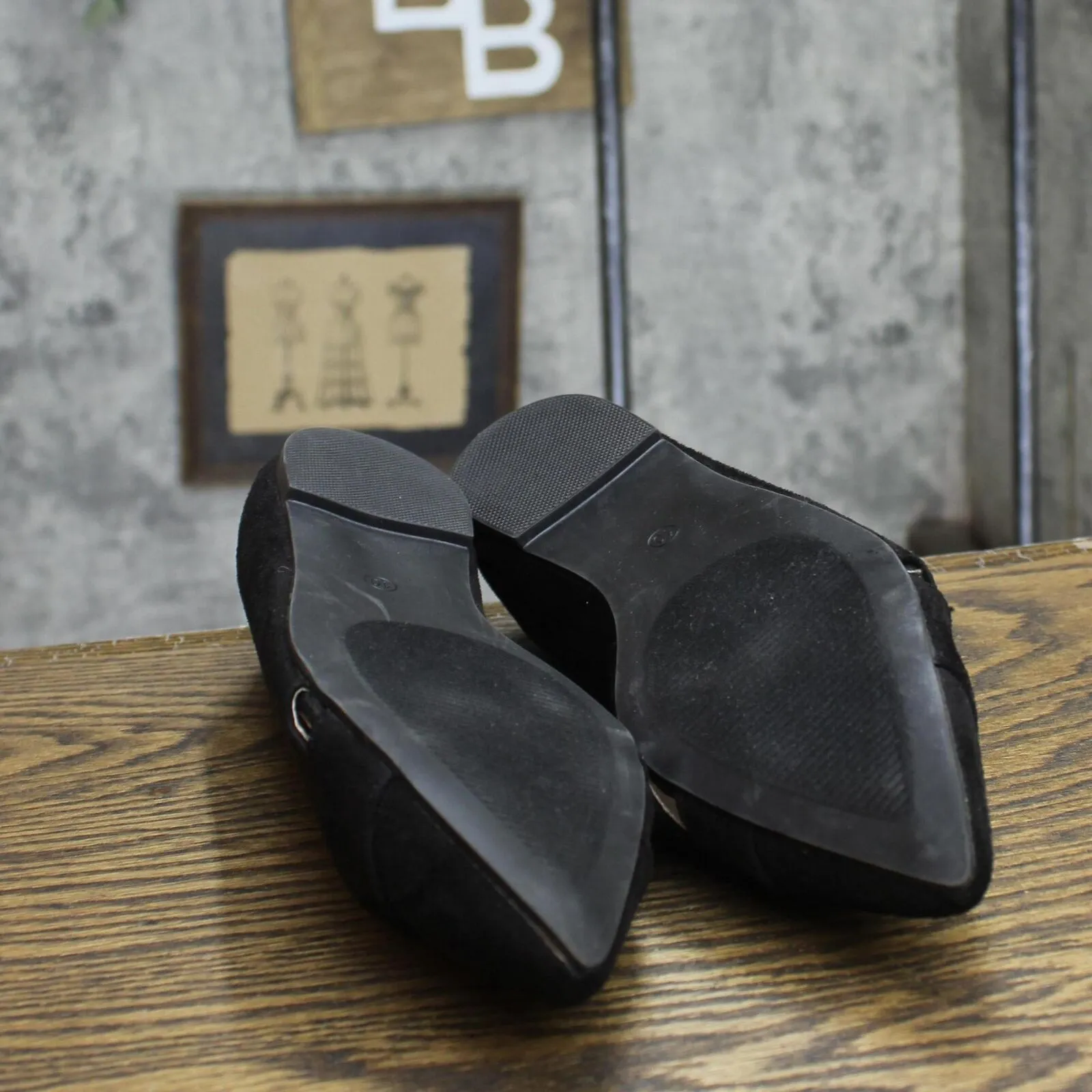 Journee Collection Winslo Womens Pointed Flats WINSLO-BLK Black 10M