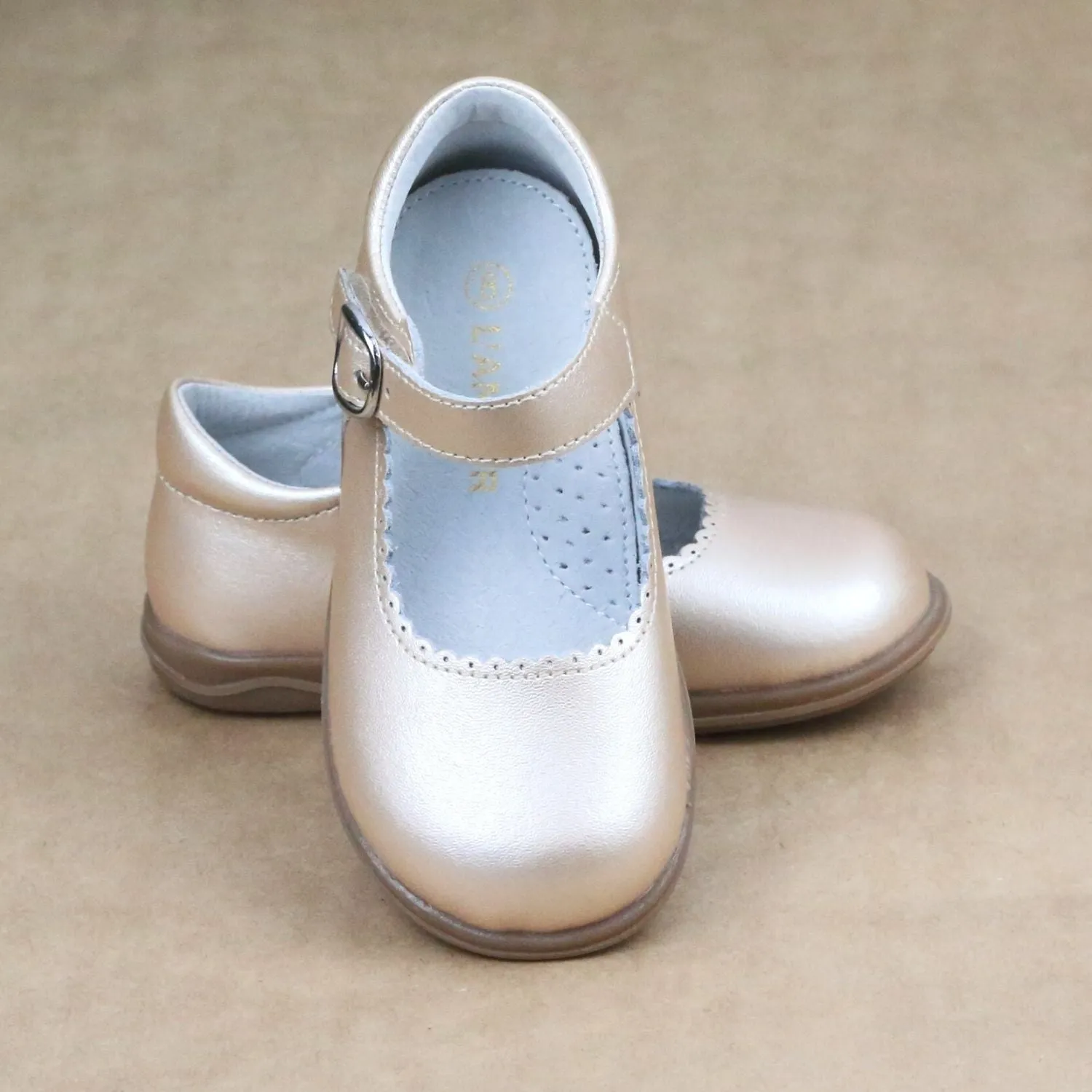 L'Amour Girls Scalloped Trim Leather Mary Jane