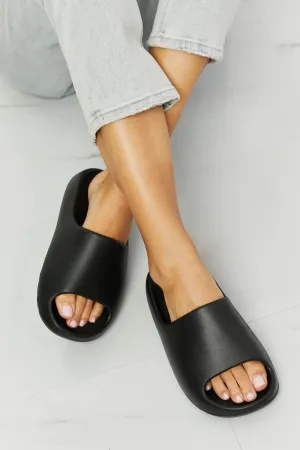 Layla Slides in Black