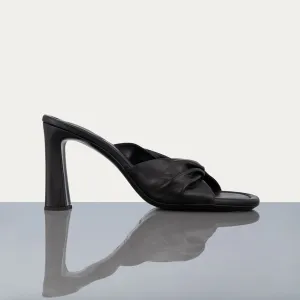 Le Carver Pump