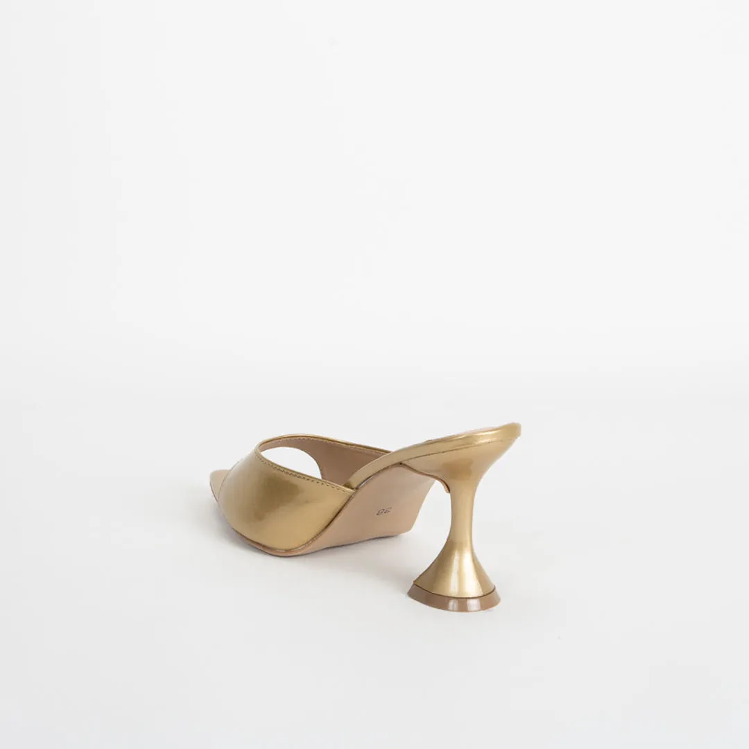Lia Pointed Toe Heels