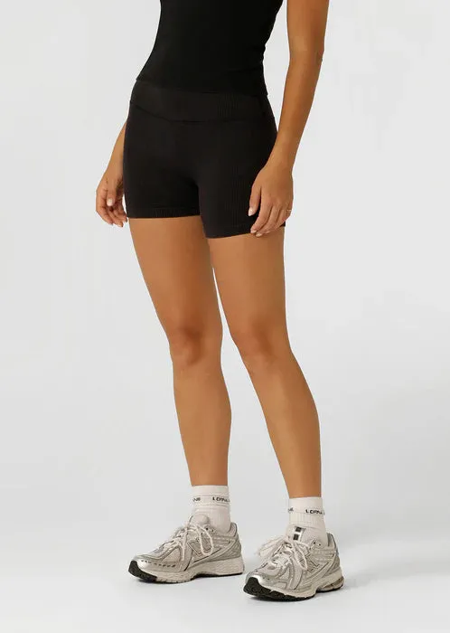 Lorna Jane Never Better Washed Seamless Bike Shorts - Washed Black