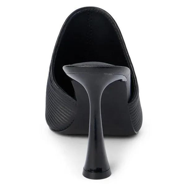 Matisse Raina Pump