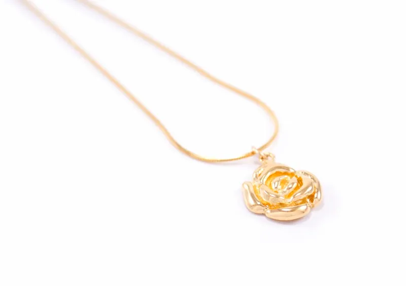 Mystic Rose Adjustable Necklace, 18K Gold, *As seen on Olivia Culpo