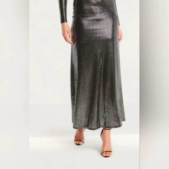 NWT Bardot Mirror Dress In Silver Sequin Size Medium Long Sleeve Metallic Weddin
