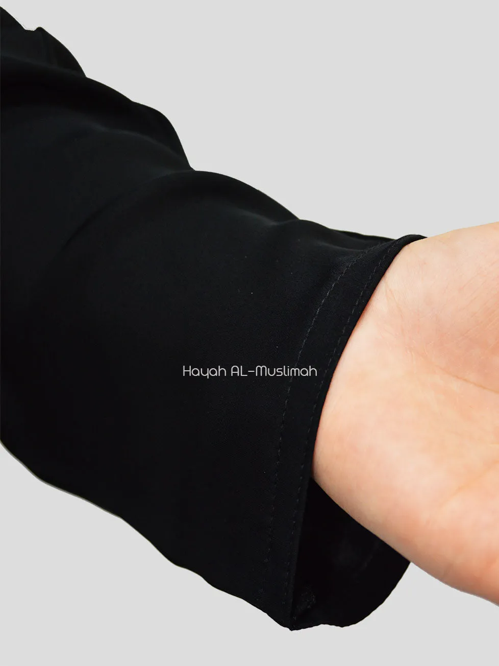 Plain Black Closed Abaya (Premium)