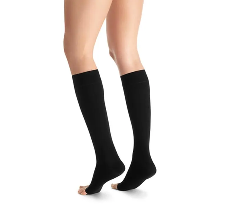 PR/1 JOBST OPAQUE WOMEN, KNEE HIGH, 15-20MMHG, SM, CLASSIC BLACK, CLOSED TOE