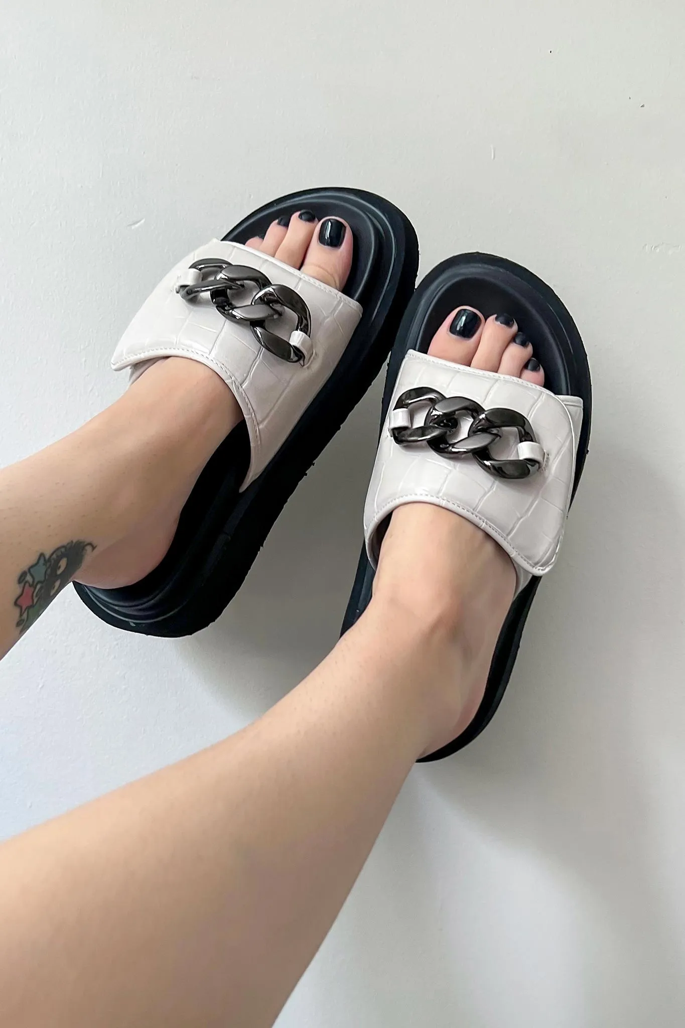 Pure Safety Net Chain Slides