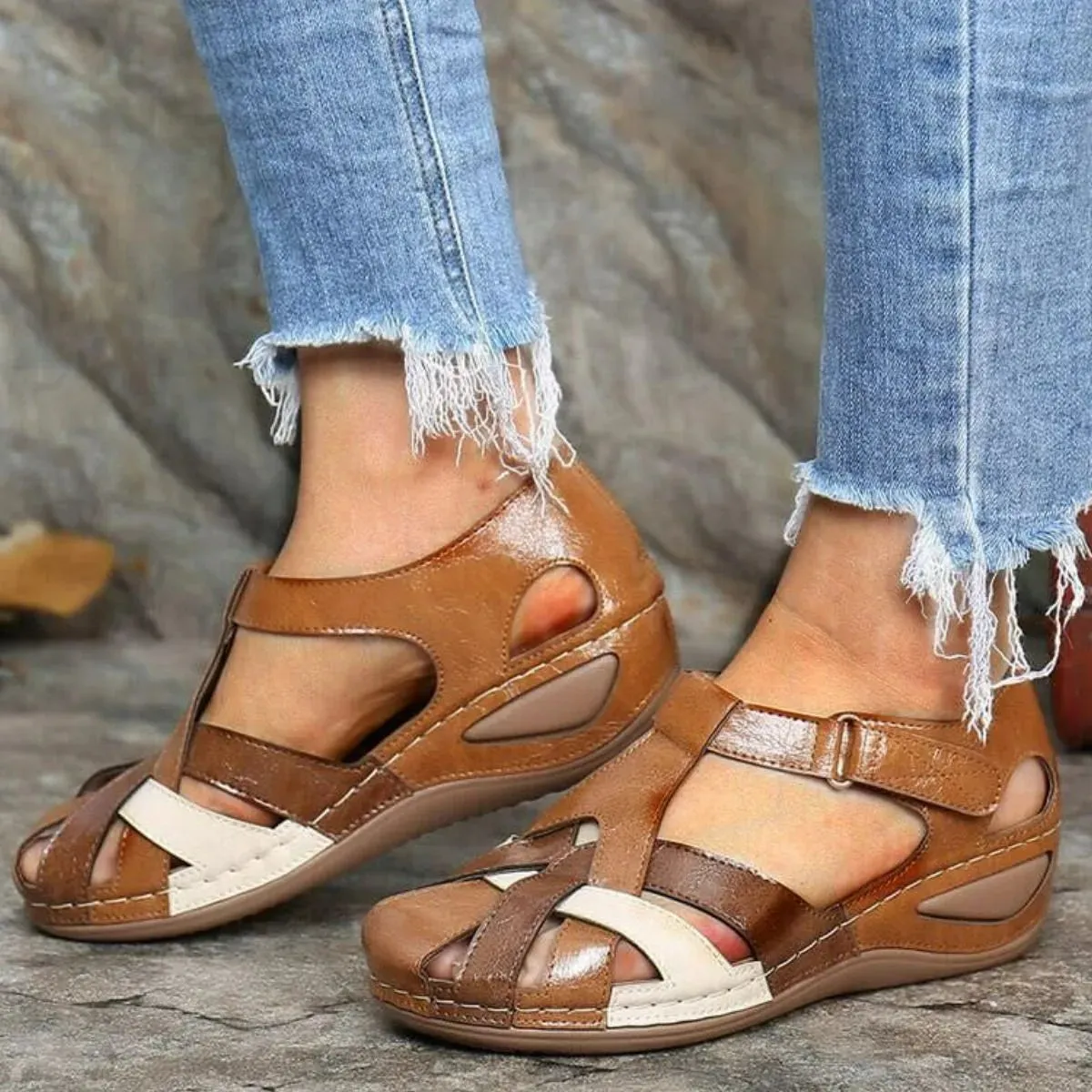 Round Toe Wedge Sandals