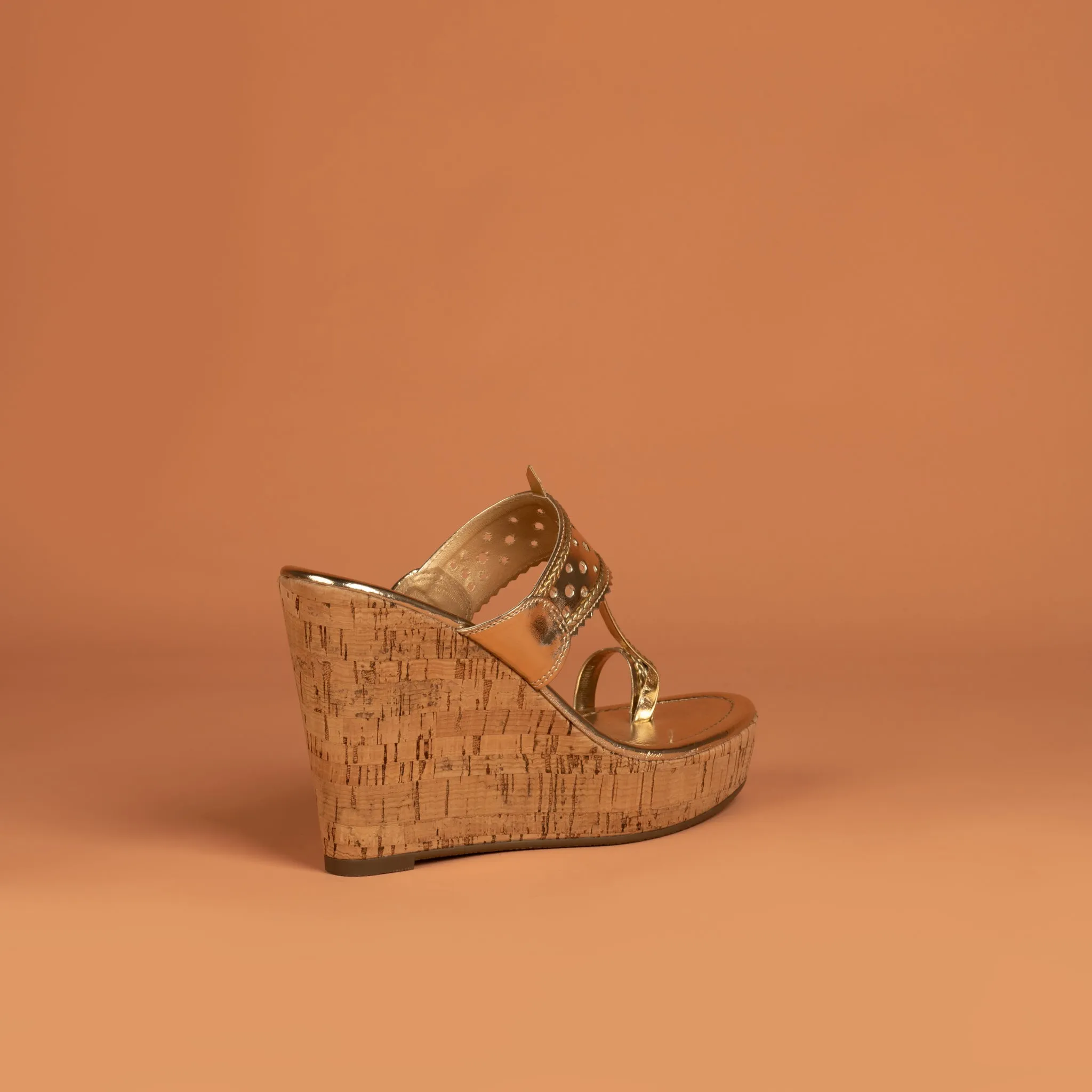 Saira Kolhapuri Wedges