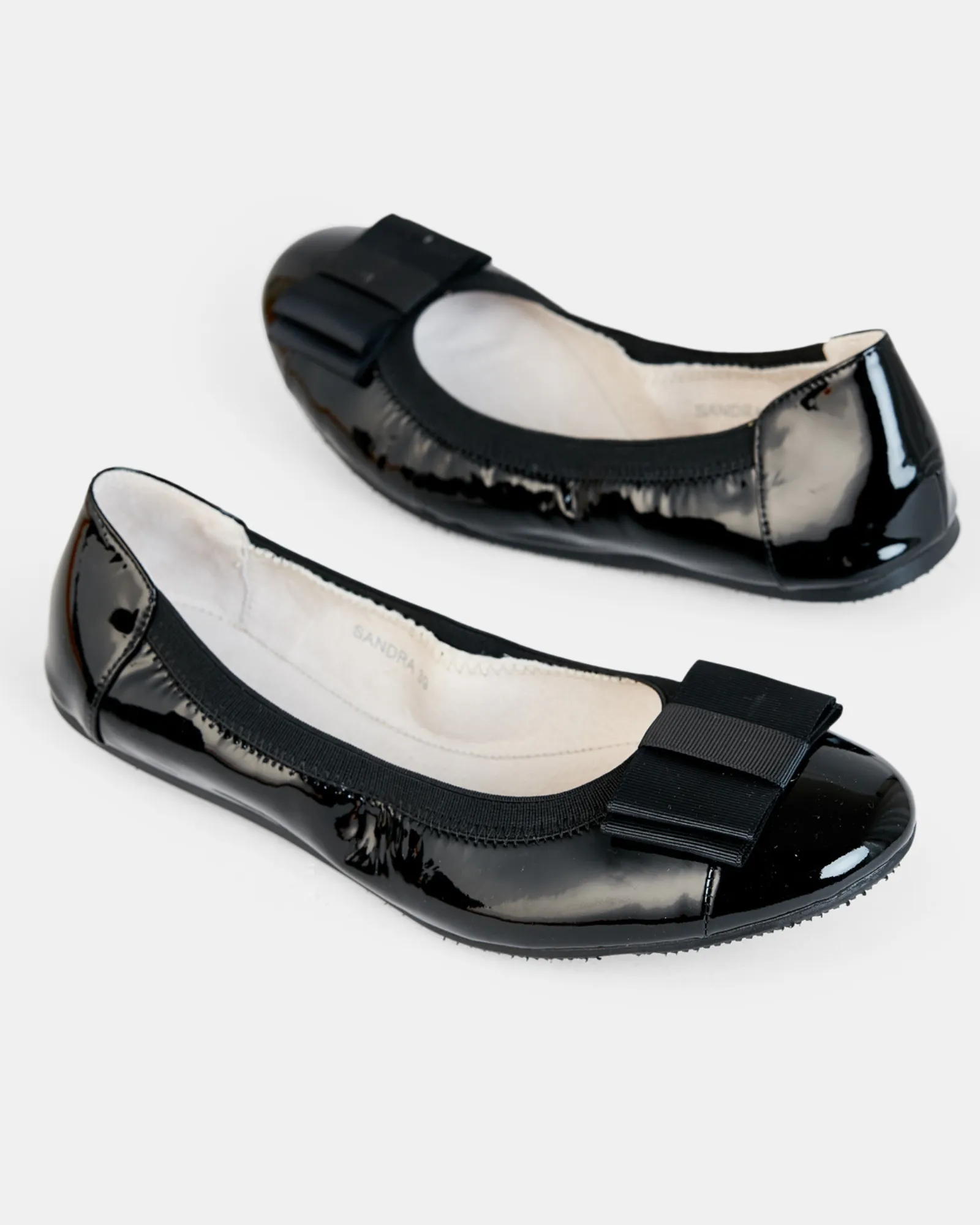 Sandra Bow Patent Ballet Flat - Black