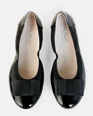 Sandra Bow Patent Ballet Flat - Black