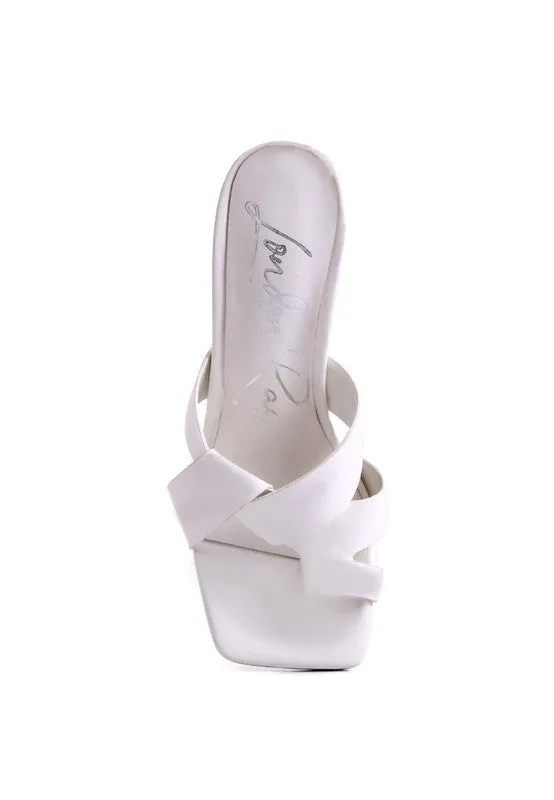 Snatched Intertwined Toe Ring 4" Heel Sandals