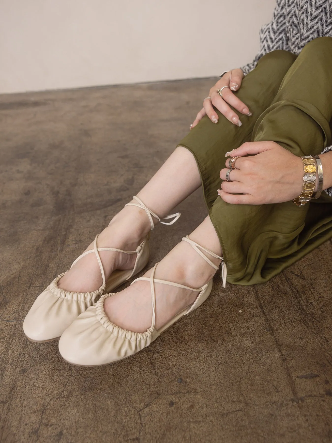 The Laney | Beige Lace Up Ballet Flat