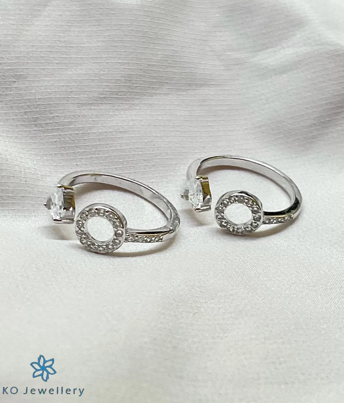 The Maysa Silver Toe-Rings (Front open)