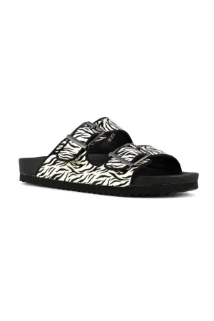 TWO BUCKLES SANDAL PONY HAIR