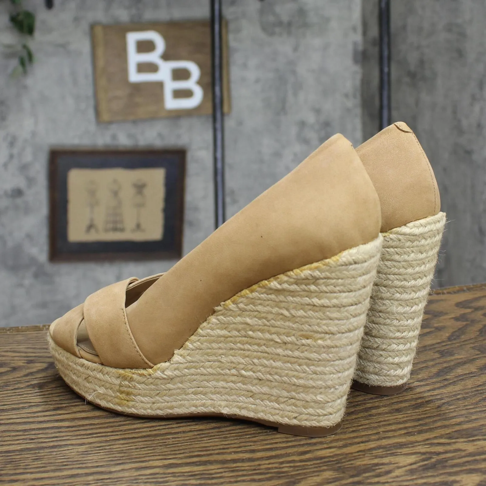 Vince Camuto Womens Suede Basket Weave Large Wedge Heels 167415e4d29b72 Brown 9M