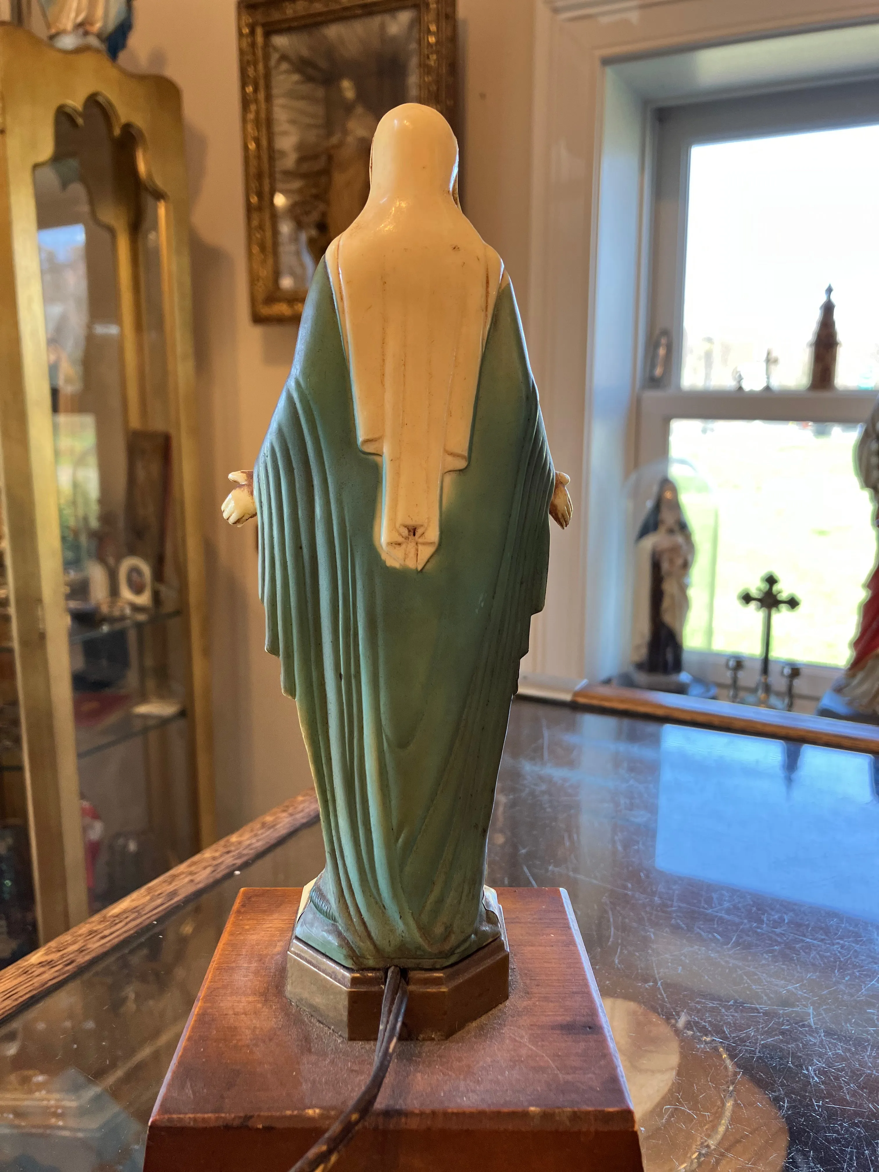 VINTAGE Virgin Mary Light | Music Box | Jewelry or Rosary Box Kitsch 1950s Creep