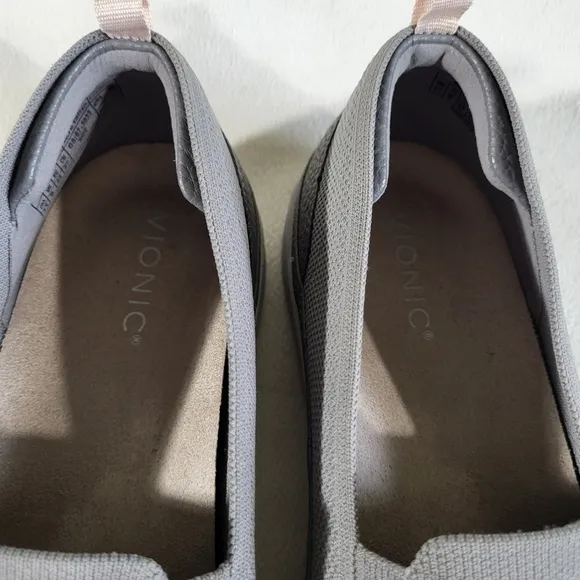 Vionic Women's Essence Sidney Platform Slip-on Shoes Size 11