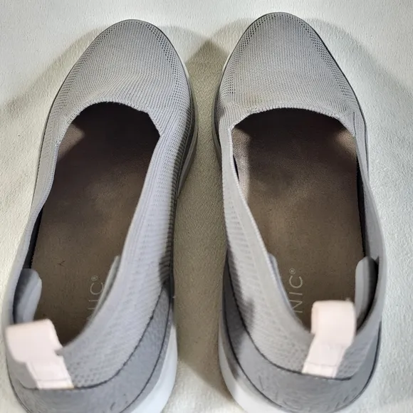 Vionic Women's Essence Sidney Platform Slip-on Shoes Size 11
