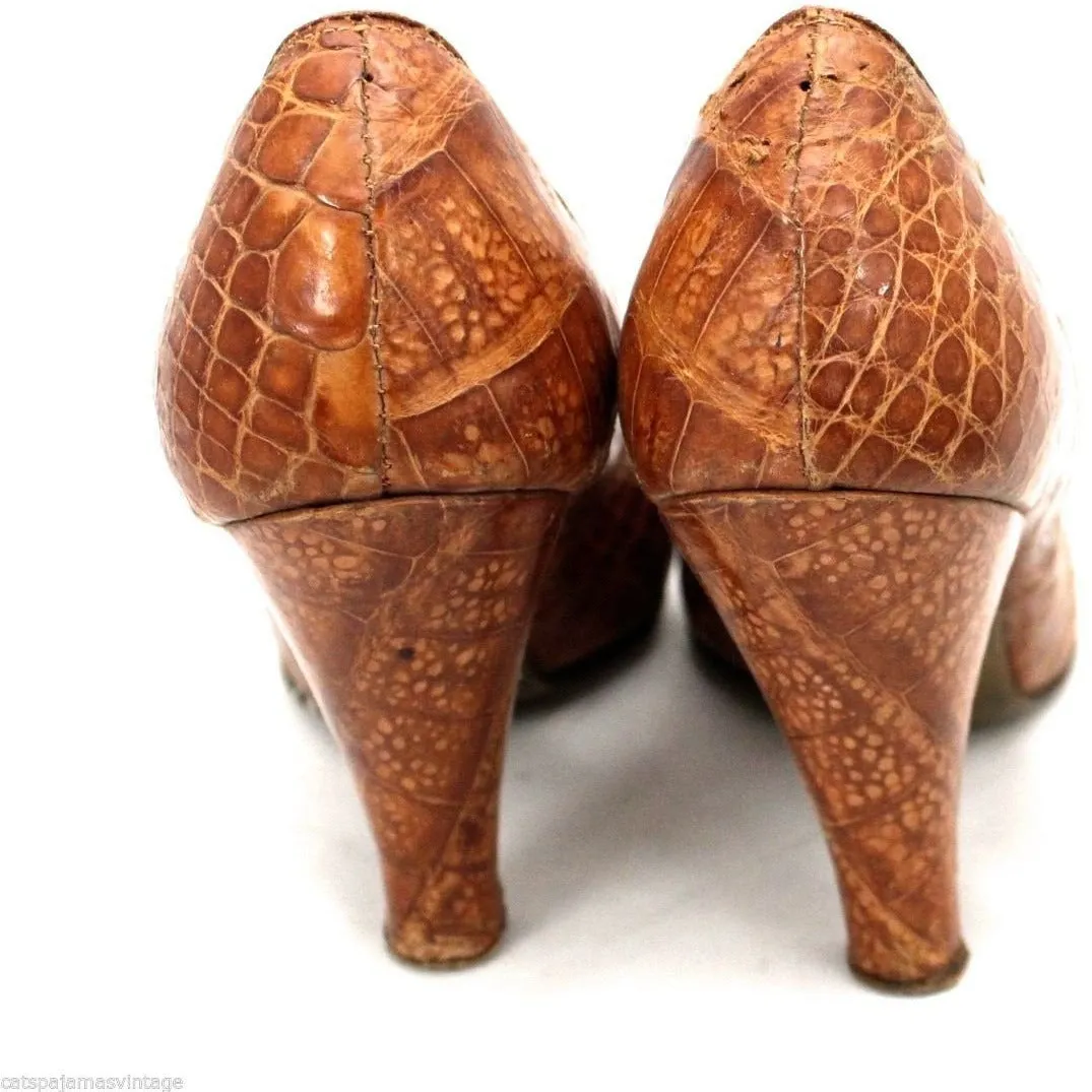 VTG LT Brown Alligator Bump Toe High Heel Pumps Size 4B 1950s Great Shape