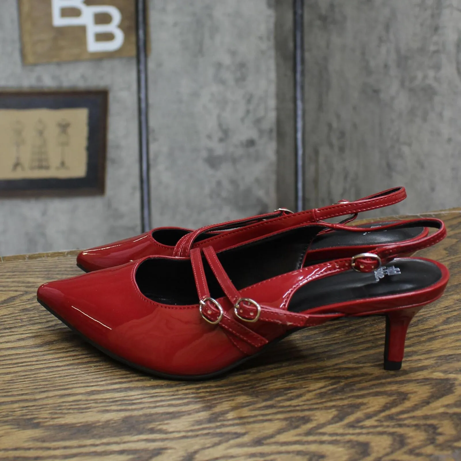 Wild Fable Womens Sasha Wide Width Buckle Slingback Kitten Heels 91307133 Red 8W