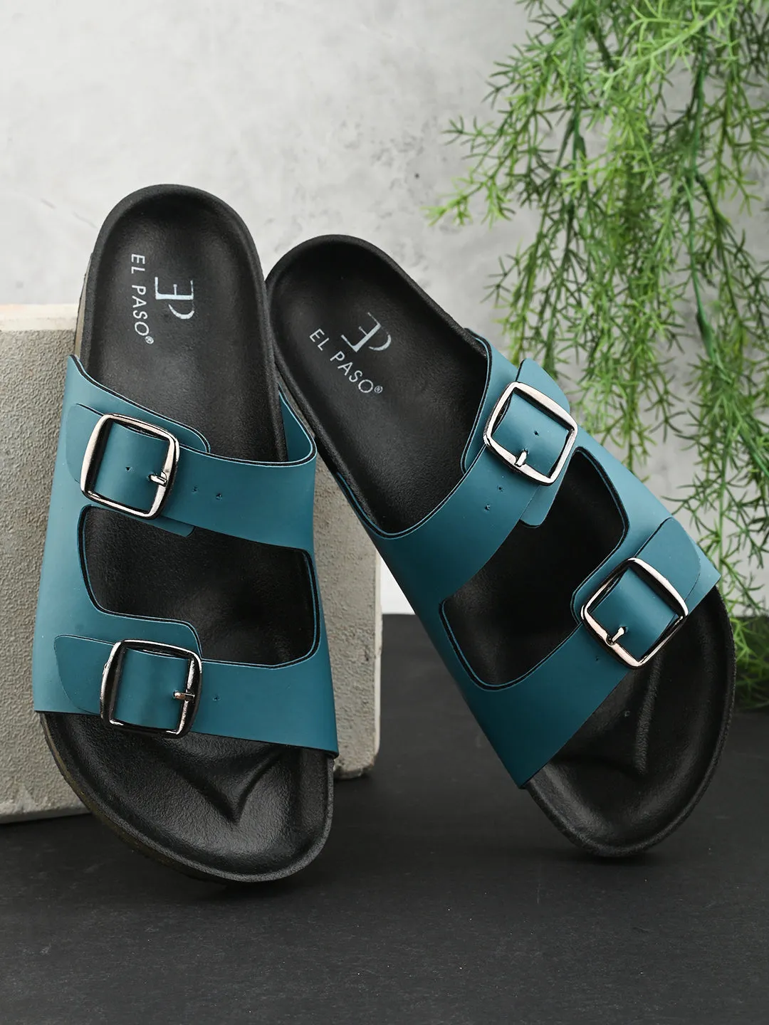 Women Open Toe Flats with Buckles
