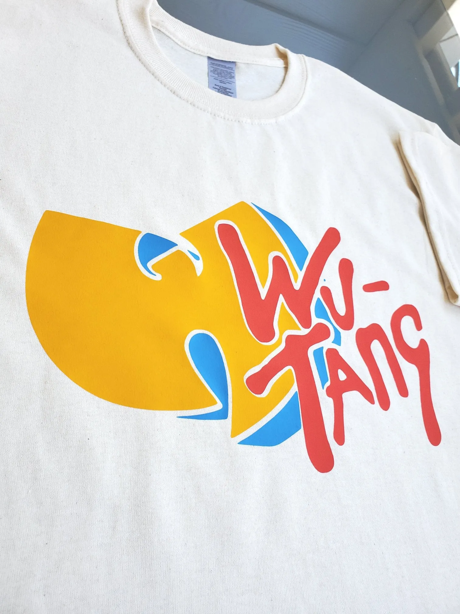 WuTV T-Shirt Plain Jane (2 Colors)