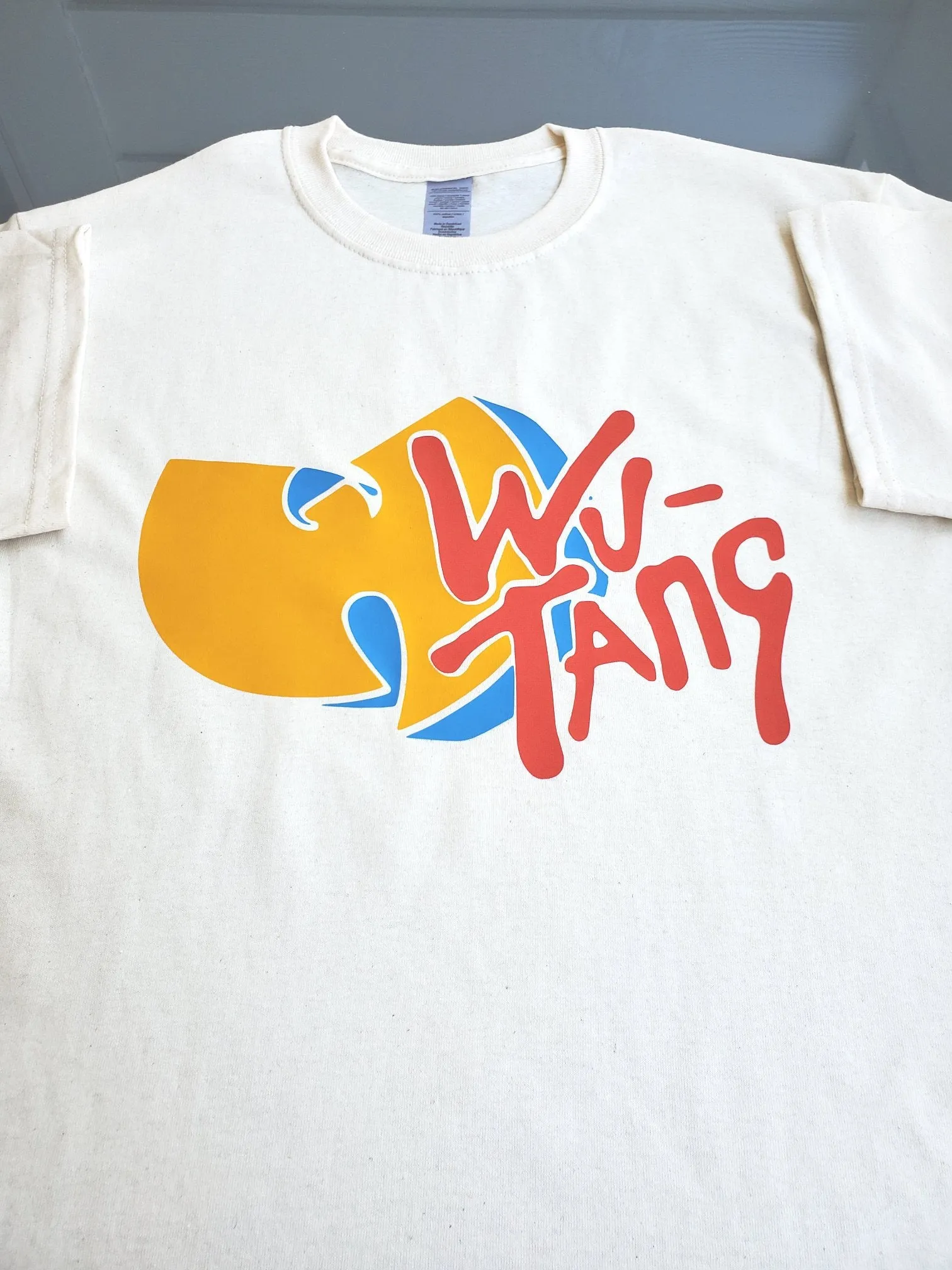 WuTV T-Shirt Plain Jane (2 Colors)